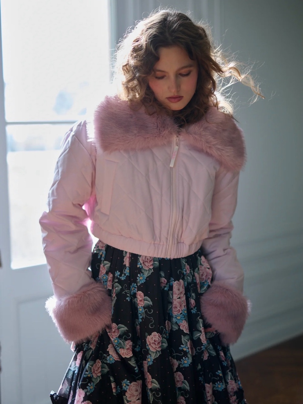 Selkie Baby Pink Cropped Jacket with Faux Fur Trim Size Large NWT - Picture 13 of 16